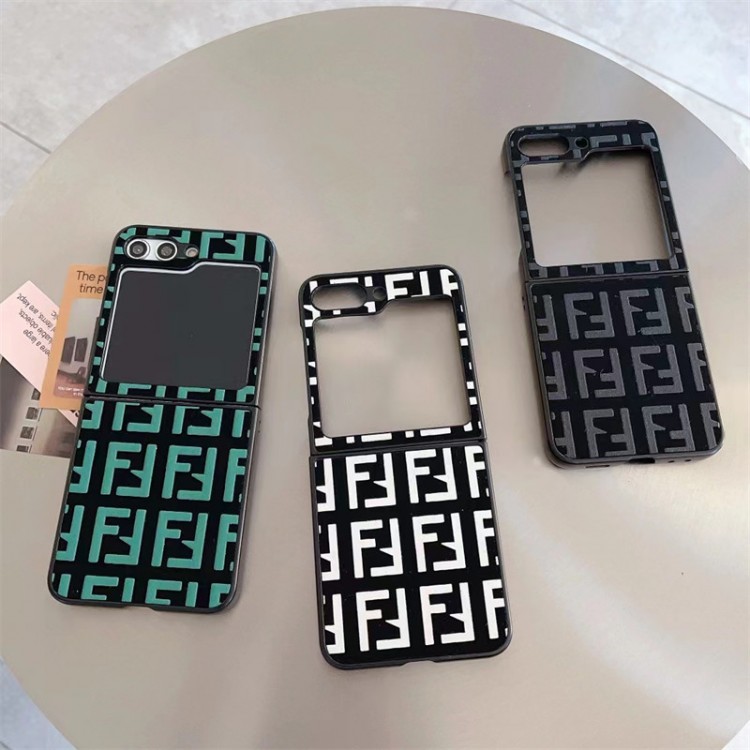 Fendi フェンディハイブランドgalaxy z flip6 5/z flip4/z flip3折りたたみケースギャラクシーz fold6 5 4 3ブランド携帯ケースgalaxy z fold6 5/z fold4メンズレディースケース高級感galaxyz flip5/z flip4/z fold5/z fold4ブランドケース