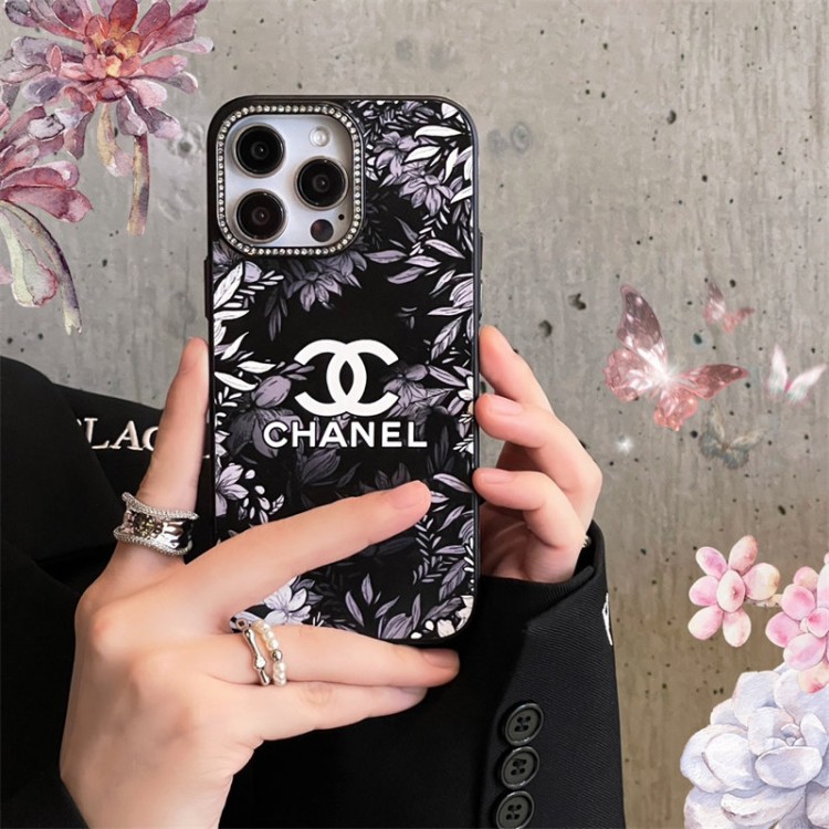 Chanel シャネルブランドiphone16/15/14Proメンズケースレディース向けiphone16/15/14/13Proケースiphone16/15/14ブランドケースメンズレディース