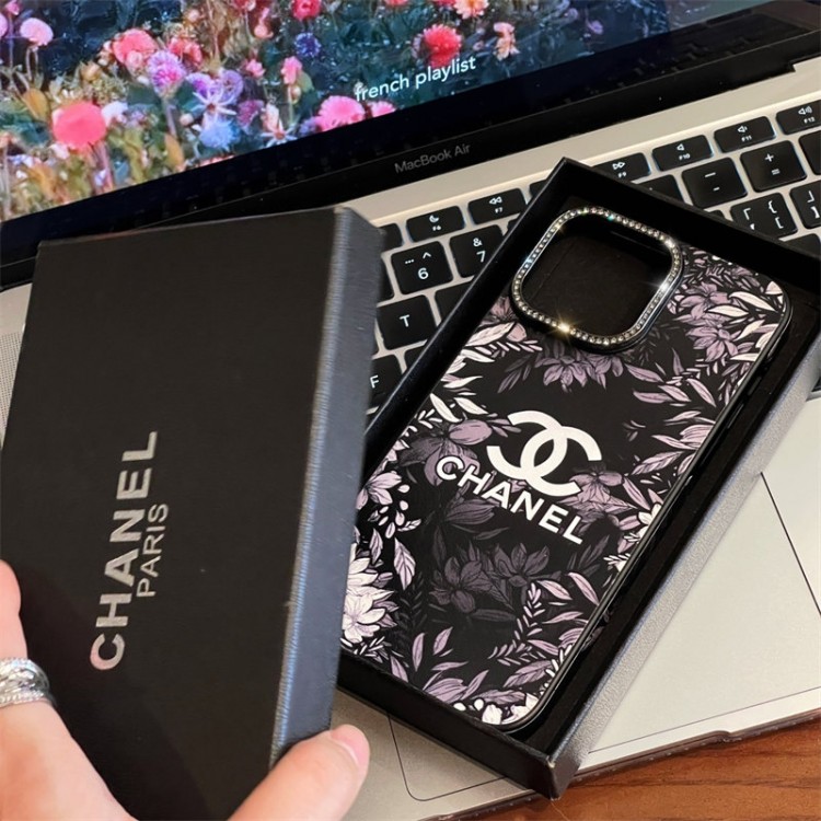 Chanel シャネルブランドiphone16/15/14Proメンズケースレディース向けiphone16/15/14/13Proケースiphone16/15/14ブランドケースメンズレディース