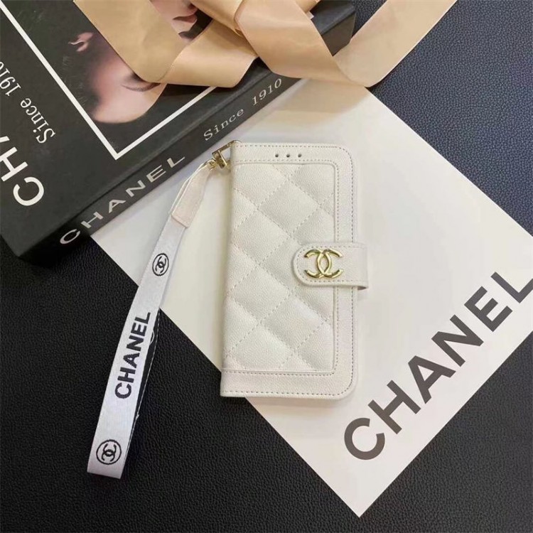 Chanel シャネル ハイブランドアイフォン16 15プロ/14/13スマホケースレディース向けiphone16/15/14/13Proケースiphone16/15/14ブランドケースメンズレディース