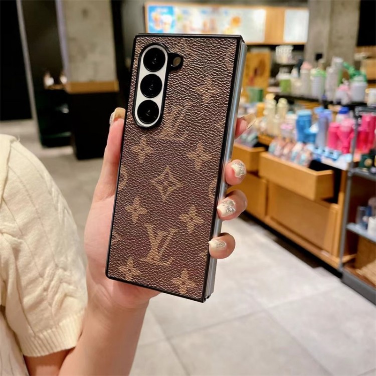 Lv ルイヴィトンgalaxy z flip6 5/z fold5 6ブランドケースコピーファッションgalaxy z flip6 5/z flip4/z flip3ケースブランド折りたたみ型ギャラクシーz flip6 5/z flip4/z fold5ケースメンズ高級感galaxyz flip5/z flip4/z fold5/z fold4ブランドケース