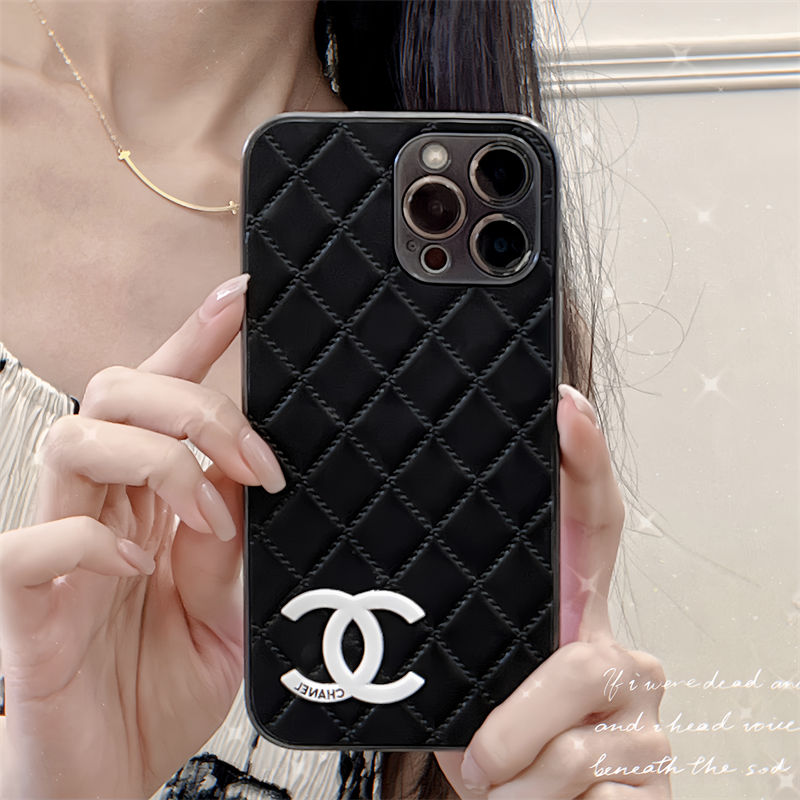 Chanel アイフォン16 15プロ/14/13スマホケース