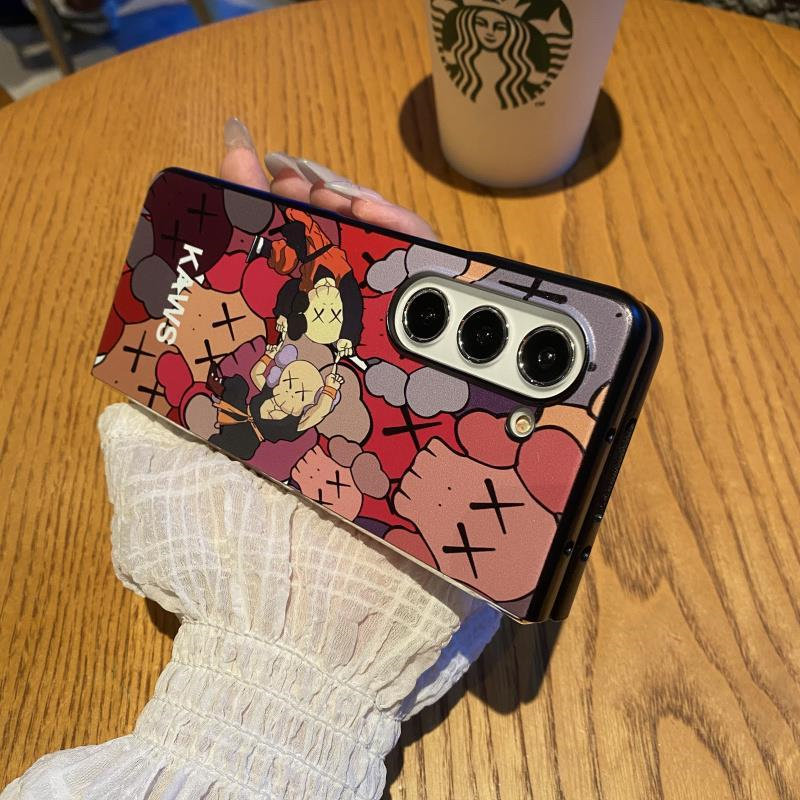 Kaws ギャラクシーgalaxy z fold6 5 4 3スマホケース